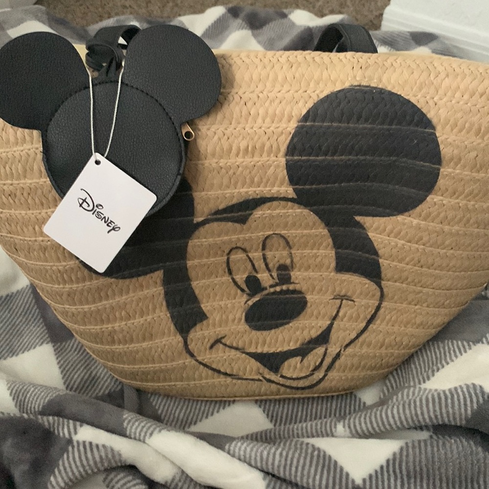 Disney Mickey Mouse, wicker, zipped, beach bag, tote with coin Pouch  beige NWT